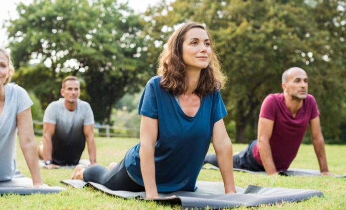 Top-7-Stretches-to-Alleviate-Back-Pain-Hooman-Melamed